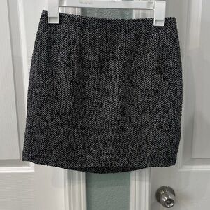 H&M Black & Gray Herringbone Mini Skirt